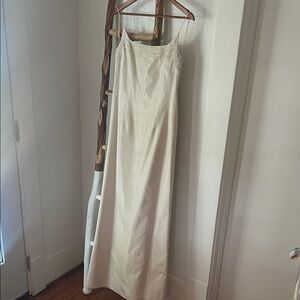 Laundry 90s Cream Embroidered Maxi Low Back Column Wedding Dress Carolyn Kennedy